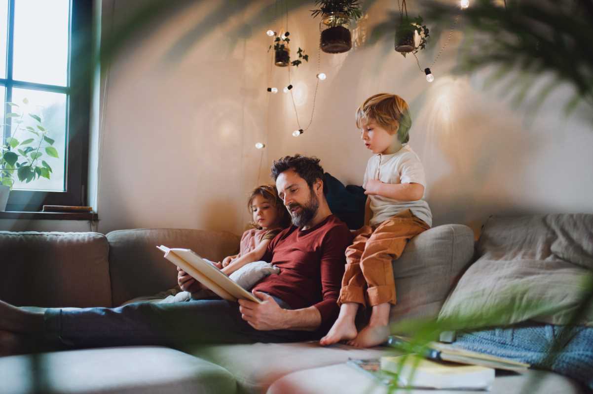 Stay Connected with These Family-Friendly Apps  